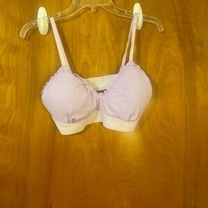 NWOT🔥No Boundaries Lavender Ruffled Bra